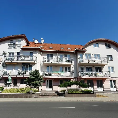 Apartment Relax Wellness Manzard Hajduszoboszlo
